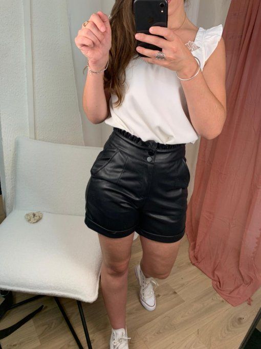 Short simili cuir 