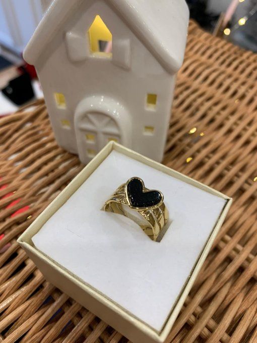 Bague réglable Elona dans sa boîte cadeau