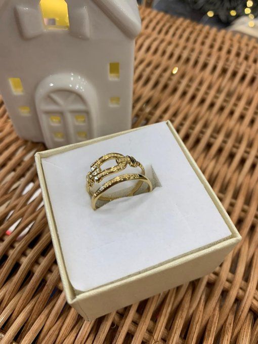 Bague réglable Vivi dans sa boîte cadeau 